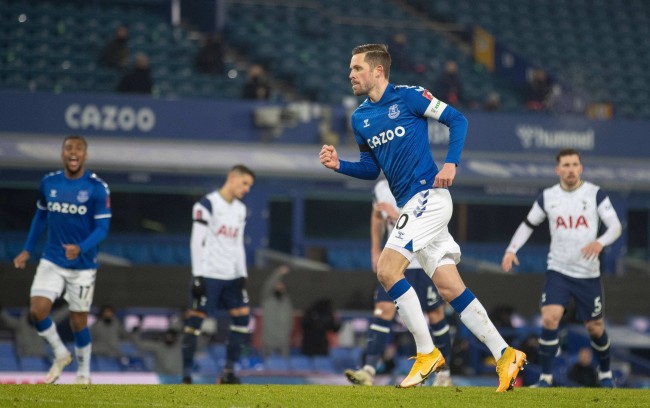 還展現了對 還展現了對